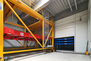  The fully insulated and heated Vario Cure ­curing chamber forms the central core of the new wall production line 