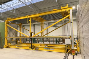  The pallet stacker is stacking the casted elements to the curing rack 