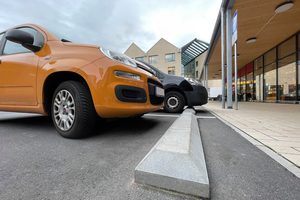  The newly built parking lot in front of the Rewe supermarket in Bruchköbel near Hanau is a successful example of the roadway divider made by Hermann Meudt  