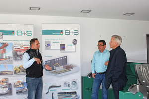  Erst kürzlich begrüßte Stephan Sehliger, Geschäftsführer von B+S Engineering, Chefredakteur Silvio Schade und Senior Sales Manager Jens Maurus von der BFT (v. l. n. r.) in Rheine 