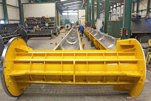  Production at B+S Engineering is currently running at full speed, here during the production of a spun concrete formwork for concrete poles 