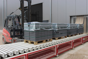  Last station: packed and palletized concrete blocks before shipping 