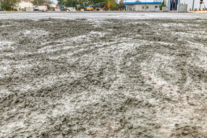  Fig. 8: Installation of an industrial floor with SikaFiber Force-50 in the outdoor area  