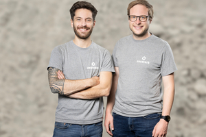  Dr. Johannes Tiefenthaler (right) and Valentin Gutknecht, the founders of Neustark 