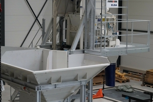  The CFS 30 SL Elba concrete mixing plant has a compact design, yet remains readily accessible for maintenance and cleaning and was additionally equipped with measuring probes for this research project 