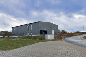  Abb. 3: Seit November 2023 die neue Wirkungsstätte von Krauskopf: Produktionshalle mit Verwaltungstrakt und Sozialräumen 