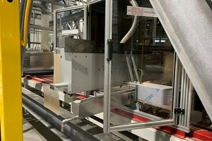  The film-forming surface protection is applied by means of systems made by BM-Anlagenbau und Dosiertechnik, a pull-out system of the spraying device for maintenance is shown here 