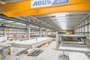  Abb.: Holz-Beton-Verbunddeckenelement als Vollfertigteil  