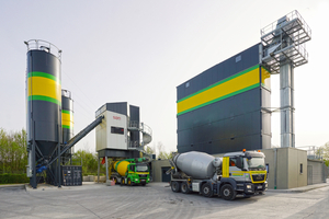  At Frischbeton Eberle’s Weingarten site, the compact SBM Dynamix 2500 unit with a container hopper for aggregate storage replaced a concrete mixing plant that was about 30 years old 