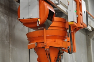  Bucket unload 