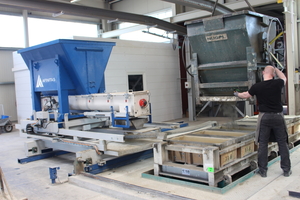  At the moment, production still takes place with the old feeder from Nuspl; the new feeder from Afininas stands ready  