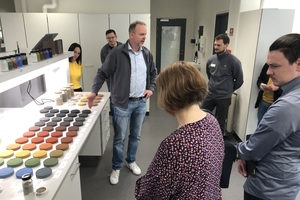  Omnicon organized an in-house exhibition on April 12 – one of the highlights was the factory tour; here with Sales Manager Sönke Hansen (center) 