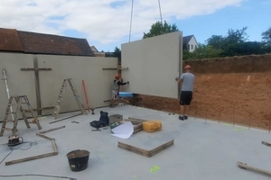  Double wall assembly with Multi-Monti-plus SSK, HWD-Plus with corner angle channel 