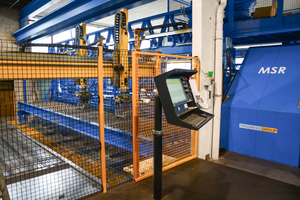  The MSR straightening, cutting and bending machine integrated into the Wire Center processes rebar directly from the coil  