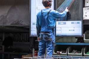  Real-time information from Ebos is used to visualize production data 