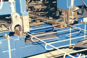  In line cross wire bending units  
