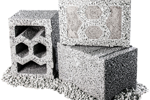  With its bionic internal structure (left) and integrated insulation filling made of purely mineral foam (right), the new KLB Wabenstein hollow block combines good structural values and high sound and thermal insulation 