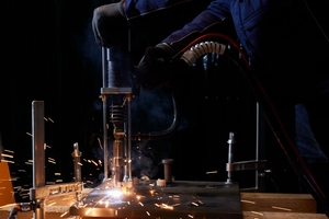  Fig. 1: Drawn arc stud welding (783) for fast and reliable joining of fastening and functional elements 