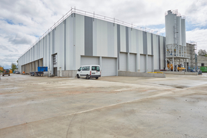  The precast plant from outside: Peter Gross Bau plans for the medium-term future a continuous BIM process, via which the entire erection planning will take place 