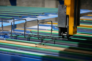  The automated single bending head produces all types of cages without manual labor  
