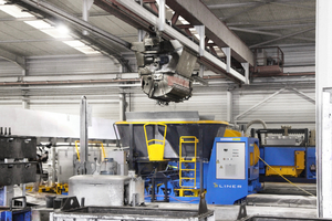  The slipformer S-Liner ensures efficient production of prestressed concrete slabs by reducing cement consumption by 25% 