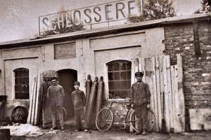  Hermann Vollert laid the foundations for the company‘s global success in 1925 with the establishment of his metalworking shop in Weinsberg 