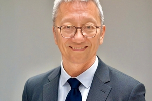 Terence Yu (CEO &amp; Founder Oxerra) 