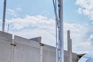  Fig. 1: Practical examples from concrete construction: The 2nd BetonTag Nord symposium focuses on implementation and quality control in accordance with DIN 1045  