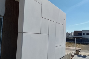  Panels from Prefabricados Eiros for a fully detached single-family home in León 