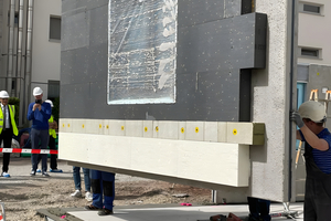  Fig. 3: Windowment elements, tailored to the thickness of the thermal insulation layer, achieve a precise and flush result with an appropriate degree of prefabrication  