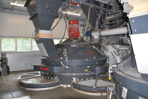  The new mixing plant combines state-of-the-art components and maximum flexibility – here, the Haarup core concrete mixer … 