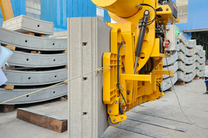  Aerolift vacuum tilter T 90 = 90 degrees for handling tunnelling segments yard at Afcons  