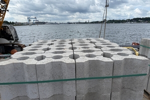  The new reef comprises around 400 Xblocs (picture), several 3D-printed “Fish Hotels” and a fill of natural stone from Holcim 