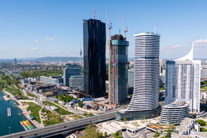  Concluding a residential area, Danube Flats as Austria‘s tallest residential tower impresses with its visual appearance – a striking eye-catcher beside Reichsbrücke and directly on the banks of New Danube 
