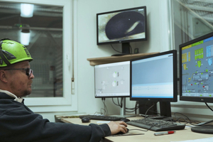  Fig. 5: The mixing supervisor monitors concrete production at Mattig &amp; Lindner 