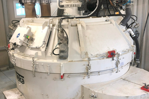  Abb. 4: Der installierte Teka-Turbinenmischer THT 1500 als zentrales Element der neuen Betonmischanlage von Sotubema  