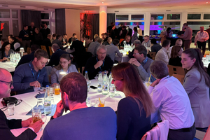  Fig. 5: Get-together evening event in the institute‘s seminar area  