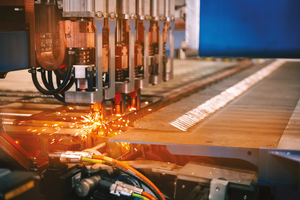  Fig. 4: State-of-the-art technology ensures top quality and consistent accuracy in mesh production  