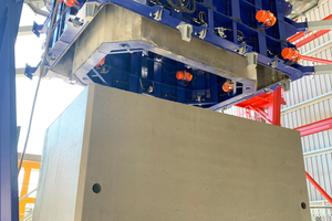  Demoulding the concrete element  