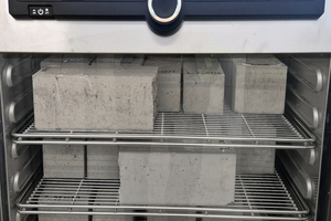  Concrete prisms in the CO₂ chamber for determining carbonation resistance  