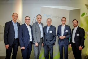  Celebrating the opening of the Goldbeck Concrete Innovation Center: Dr. Michael Six (Chief Sustainability Officer and Managing Director of Goldbeck Deutschland GmbH), Lukas Romanowski (Team Leader System Development at Goldbeck), Jörg-Uwe Goldbeck (Managing Partner), Ortwin Goldbeck (Company Founder), Dr. Thomas Adams (Head of the Concrete Innovation Center) and Sebastian Tschöpe (Managing Director Goldbeck Betonelemente Hamm GmbH, from left to right) 
