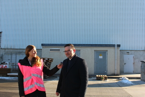  ... and gave a short interview to BFT deputy editor-in-chief Karla Knitter at the end of the visit 