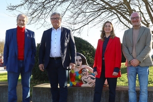  Thomas Birkenmeier, Markus Hemmerich, and Jürgen Herr (from left to right) welcome Dr. Jennifer Scheydt to the management team at Birkenmeier Stein + Design 