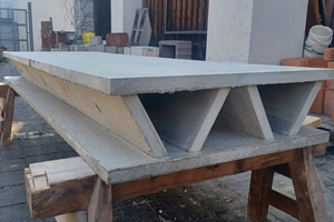  Fig. 1: Floor slab with optimized cross-section 