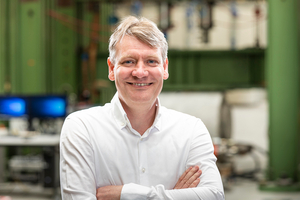  Univ.-Prof. Dr.-Ing. Frank DehnKarlsruher Institut für Technologie (KIT)document.write('' + 'frank.dehn' + '@' + 'kit' + '.' + 'edu' + ''); 