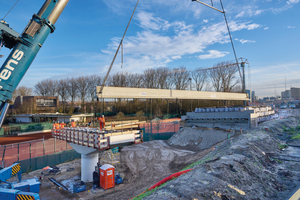  Haitsma Beton supplied the beams and bridge girders for the reconstruction of the De Nieuwe Meer motorway junction near Amsterdam 