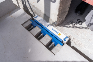  Fig. 5: … and secured  