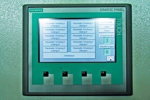  The touch panel of the FUE-M 31 A: for automated operation of various kinds of formwork 