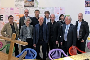  Die Jury des Architekturpreises Beton 2014 (v. l. n. r.): Prof. Andreas Denk, Dr. Martin Schneider (VDZ), Prof. Julia Bolles-Wilson, Gerhard Wittfeld, Amandus Sattler (Juryvorsitz), Prof. Dr. Jan Knippers, Heiner Farwick (BDA), Laura Weißmüller, Gerhard Hirth (VDZ), Andreas Bründler 