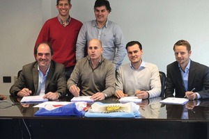  Front row, from left to right: Ricardo Griot, owner and president Pecam S.A., Iván Brajkovic, owner and president Brayco S.A., Jop van Boggelen, owner and CEO Aircrete Group N.V., Daniel van Maanen, partner and CFO Aircrete Group N.V. Back row, from left to right: Iván Bergallo, head of development Pecam S.A. and Mariano Brajkovic, owner and director Brayco S.A. 